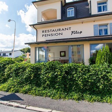 Pension A Restaurace Filip II มาเรียอานซเกลาซนี ภายนอก รูปภาพ