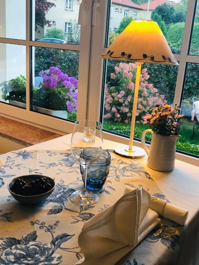 Pension A Restaurace Filip II มาเรียอานซเกลาซนี ภายนอก รูปภาพ