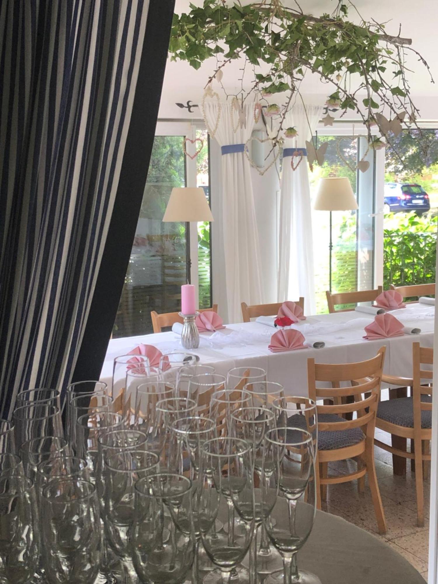 Pension A Restaurace Filip II มาเรียอานซเกลาซนี ภายนอก รูปภาพ
